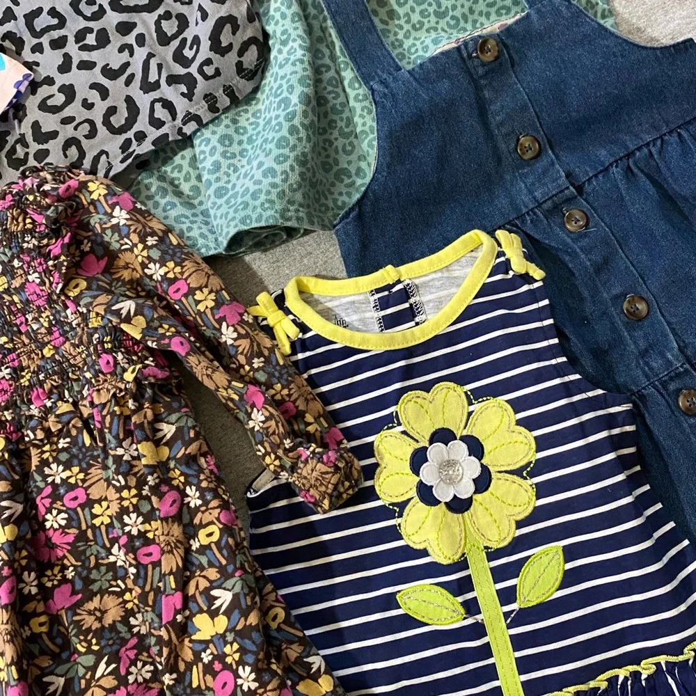 Girls 16 Piece Clothing Bundle Lot Wholesale - Picture 8 of 12